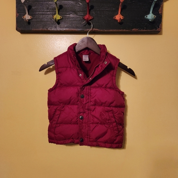 Gymboree Other - Gymboree XS 3/4 red puffer vest